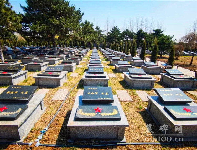 卧碑图片大全，烈士墓碑图片